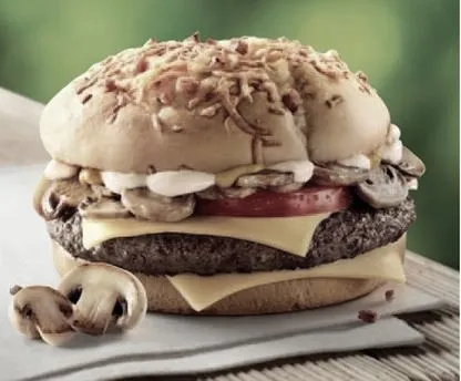 Ile kosztuje burger szefa? Odkryj sekrety jego ceny!