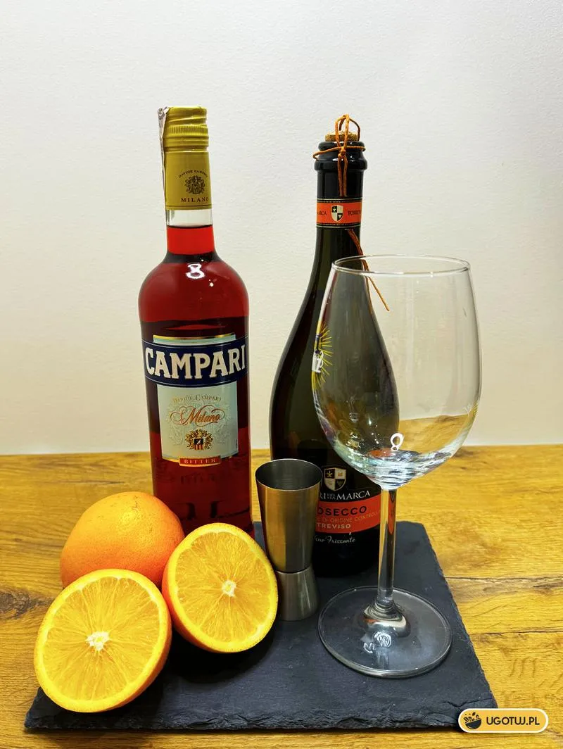Campari spritz jako aperitif