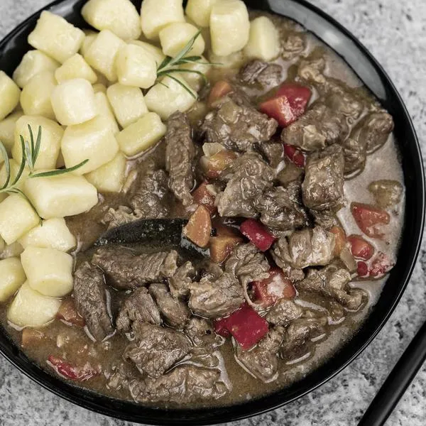 Gulasz wołowy