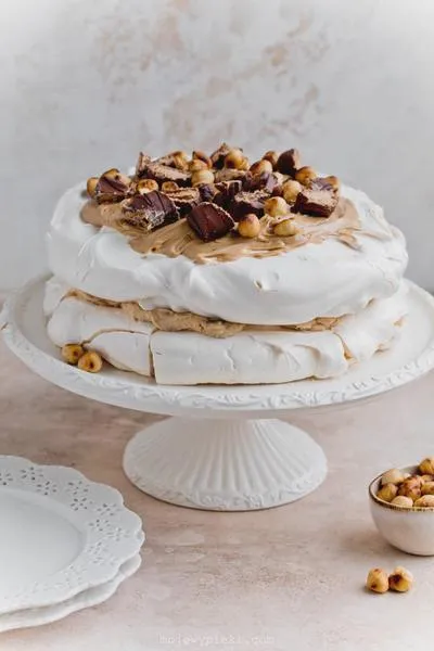 Tort bezowy w lodówce