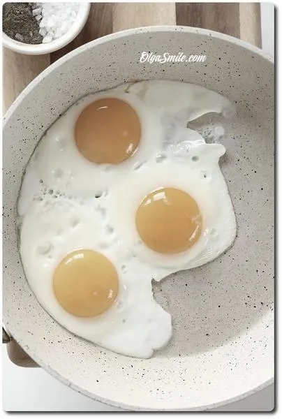 Zdrowe śniadanie z jajkami